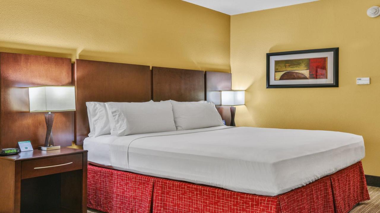 Holiday Inn Express & Suites Houston South - Near Pearland By Ihg Kültér fotó