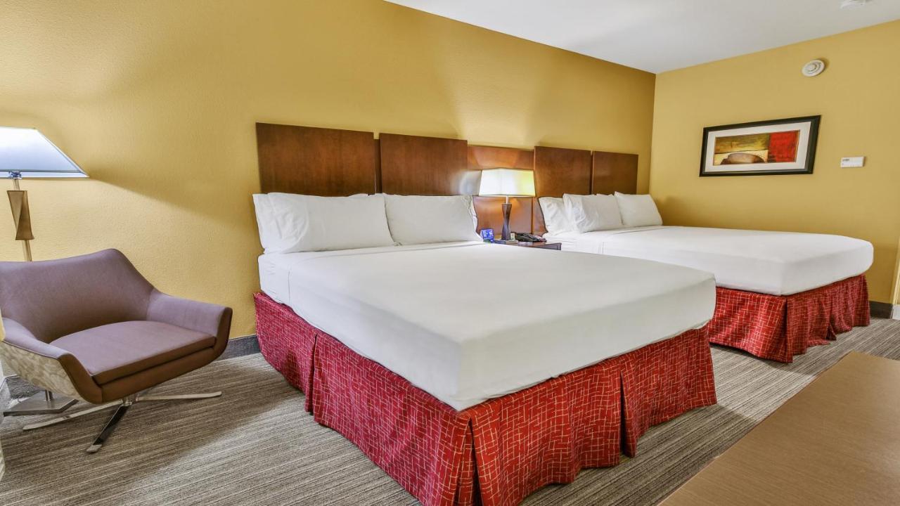 Holiday Inn Express & Suites Houston South - Near Pearland By Ihg Kültér fotó