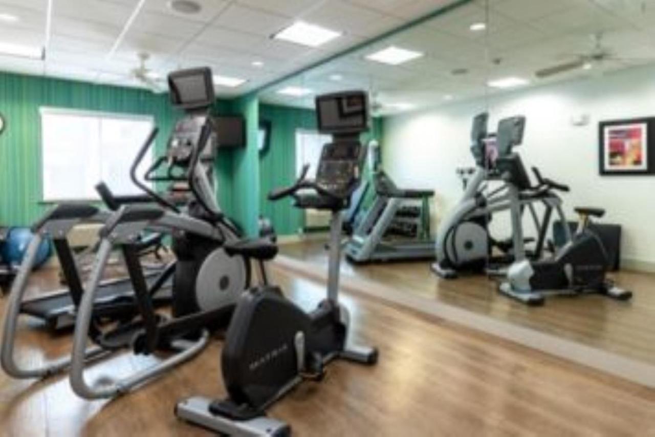 Holiday Inn Express & Suites Houston South - Near Pearland By Ihg Kültér fotó