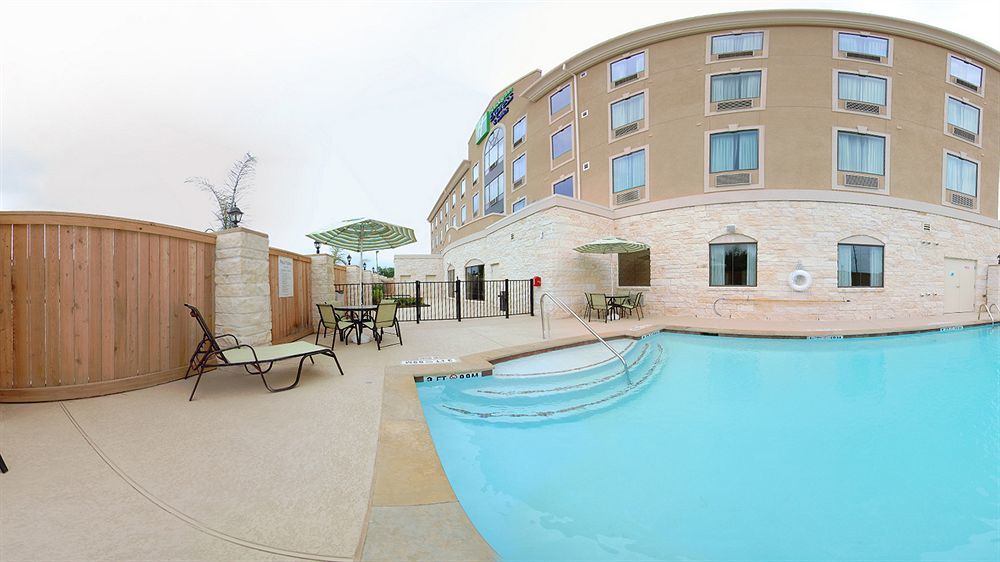 Holiday Inn Express & Suites Houston South - Near Pearland By Ihg Kültér fotó