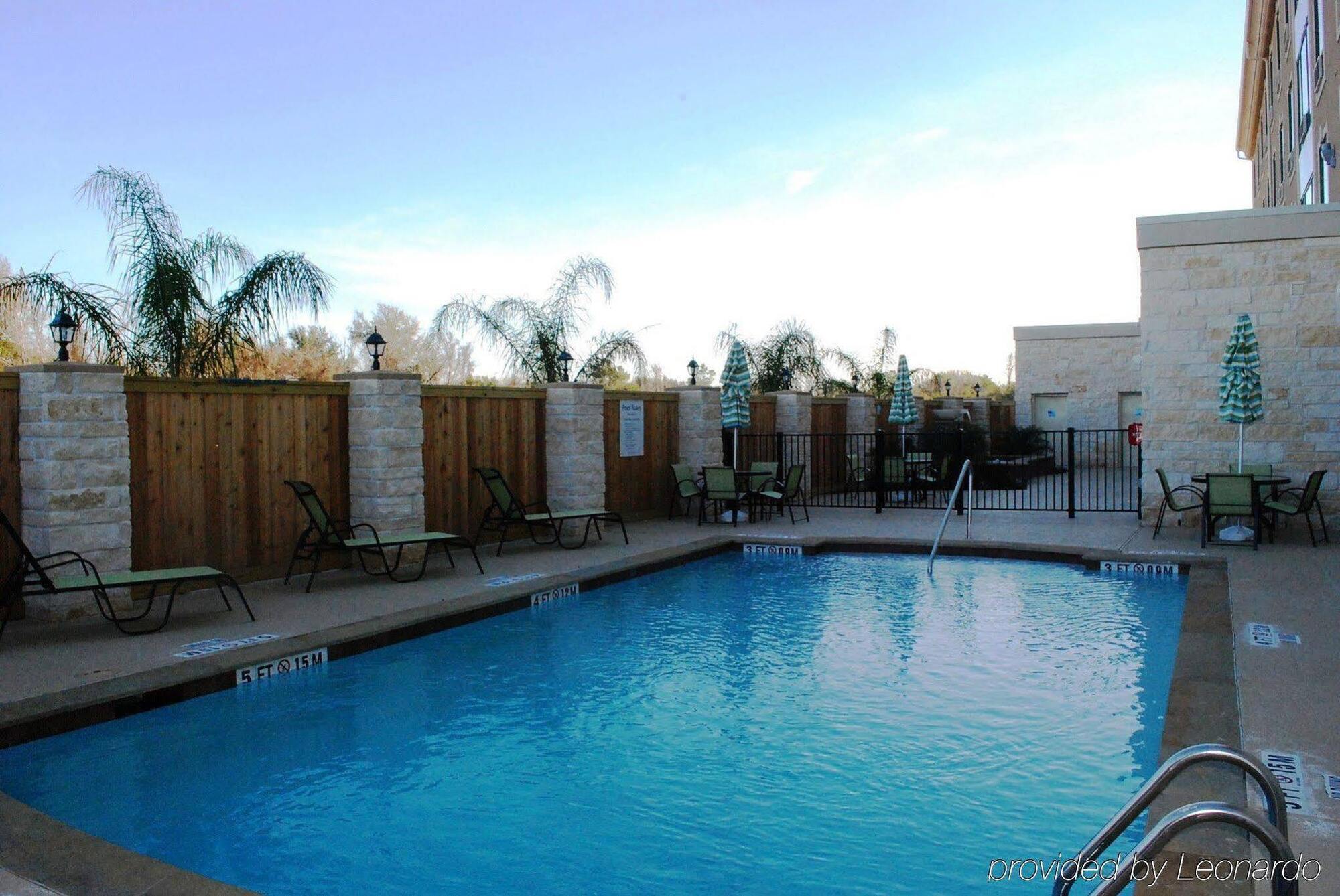 Holiday Inn Express & Suites Houston South - Near Pearland By Ihg Kültér fotó